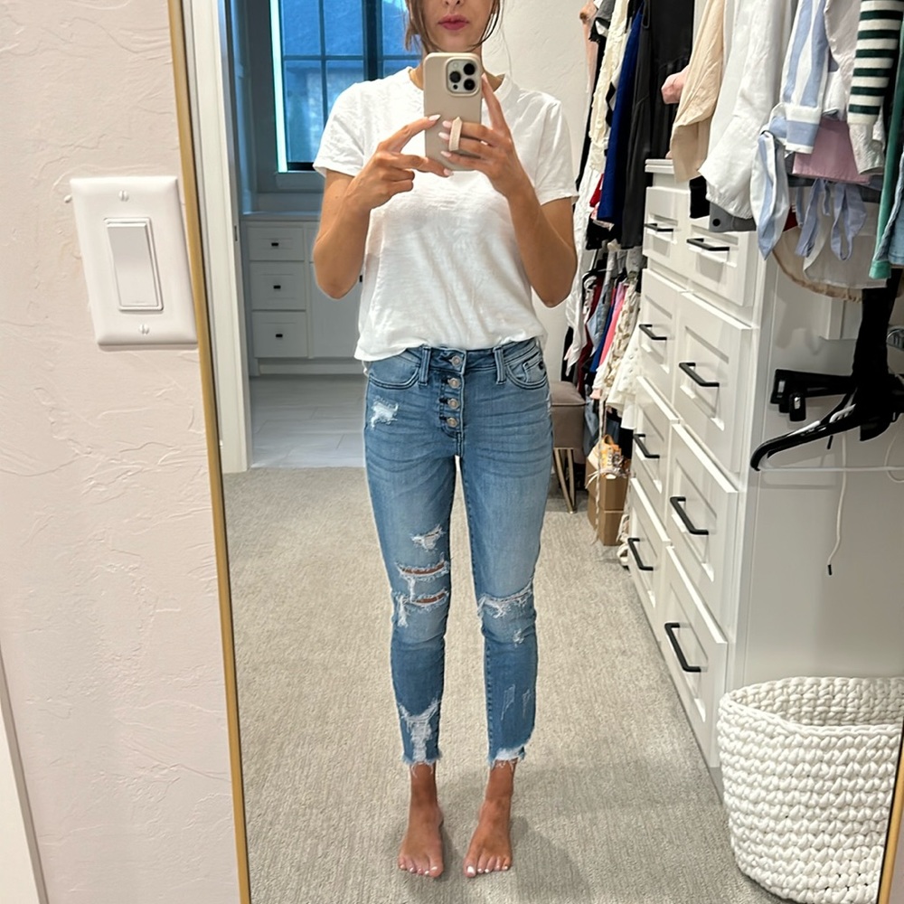 Like New!! KanCan High Rise skinny jeans